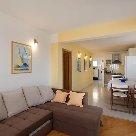 Sail Away Marusici (Split-Dalmatia)